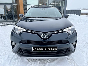 Toyota RAV4, 2018г, полный привод, автомат