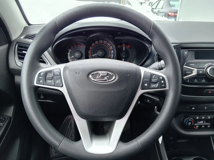 Lada (ВАЗ) Vesta, 2018г., передний привод, механика