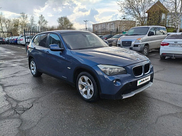 BMW X1, 2010г, передний привод, автомат