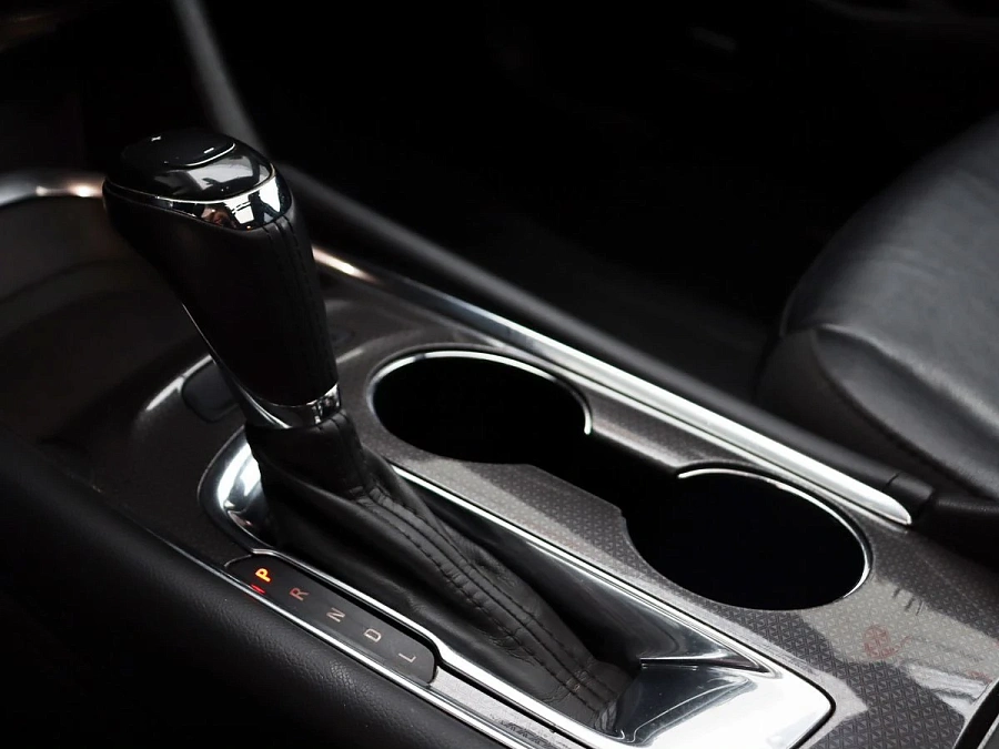 Chevrolet Malibu, 2016г., передний привод, автомат
