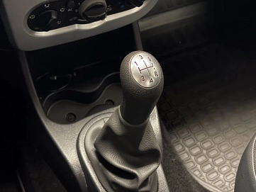 Renault Logan, 2012г, передний привод, механика