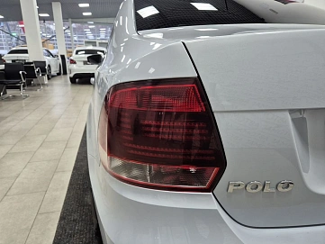 Volkswagen Polo, 2019г, передний привод, автомат