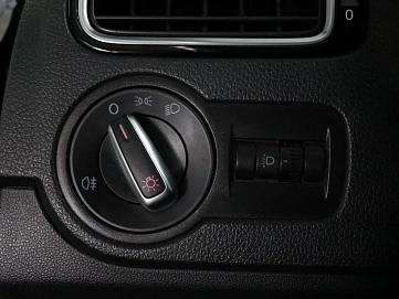 Volkswagen Polo, 2019г, передний привод, автомат