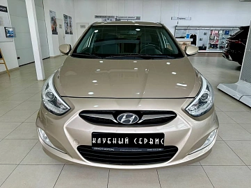 Hyundai Solaris, 2014г, передний привод, автомат