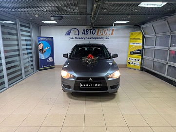 Mitsubishi Lancer, 2009г, передний привод, автомат