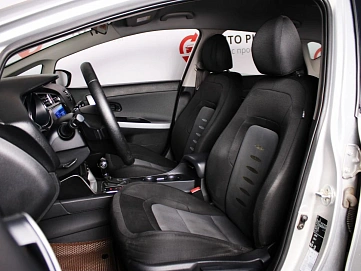 Kia Ceed, 2013г, передний привод, автомат