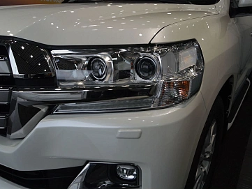 Toyota Land Cruiser, 2017г, полный привод, автомат