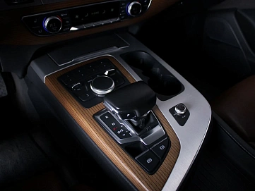 Audi Q7, 2016г., полный привод, автомат