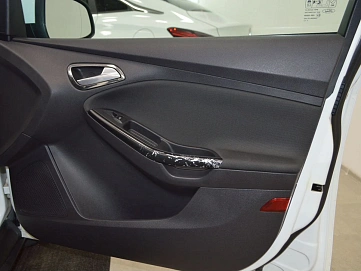 Ford Focus, 2012г, передний привод, робот
