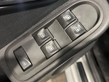 Renault Duster, 2016г, передний привод, автомат