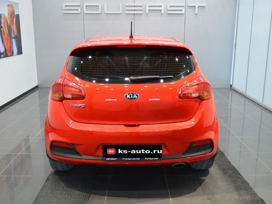 Kia Ceed, 2013г., передний привод, автомат