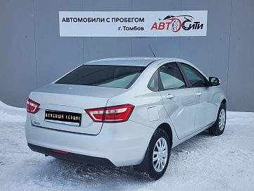 Lada (ВАЗ) Vesta, 2018г, передний привод, механика
