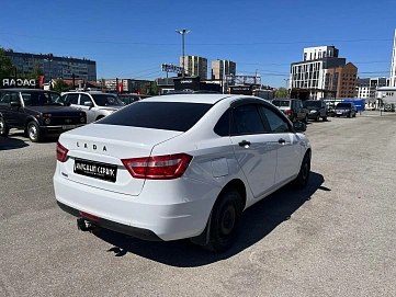 Lada (ВАЗ) Vesta, 2018г, передний привод, механика
