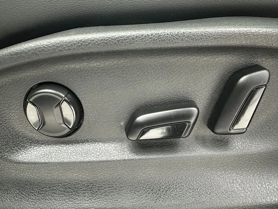 Volkswagen Touran, 2021г., передний привод, робот