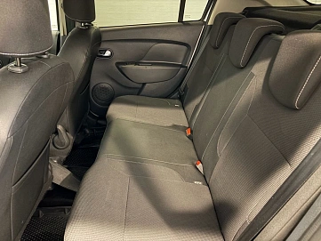 Renault Logan, 2021г, передний привод, автомат