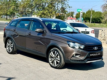 Lada (ВАЗ) , 2019г., передний привод, механика