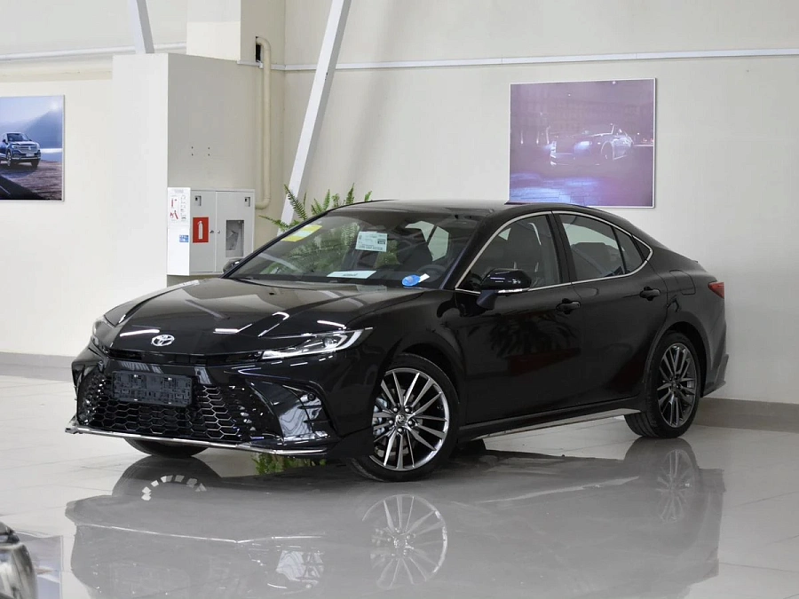 Toyota Camry, 2026г., передний привод, вариатор
