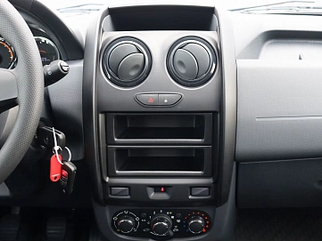 Lada (ВАЗ) Largus, 2024г, передний привод, механика