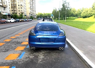 Porsche Panamera, 2011г, полный привод, робот