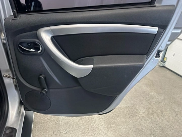 Nissan Terrano, 2015г, передний привод, механика