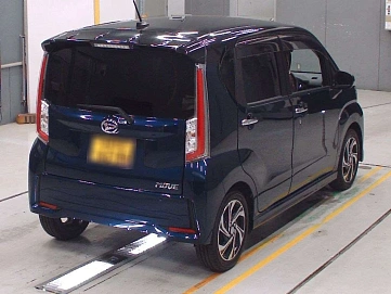 Daihatsu Move, 2022г, передний привод, вариатор