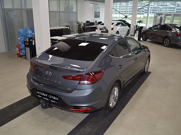 Hyundai Elantra, 2020г, передний привод, механика