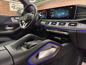 Mercedes-Benz GLE, 2020г, полный привод, автомат