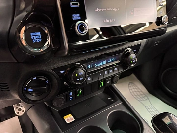 Toyota Hilux, 2024г, полный привод, автомат