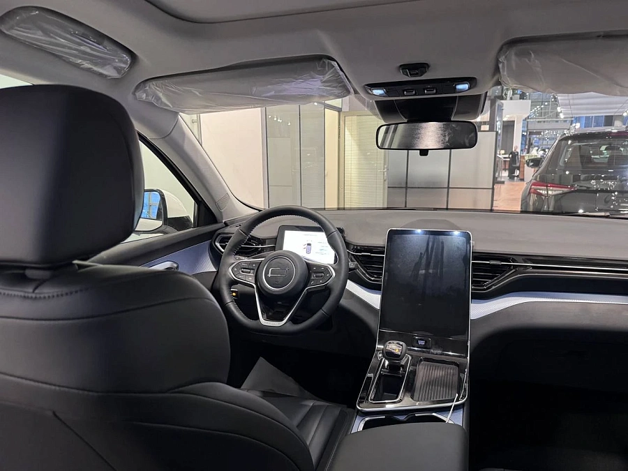 Bestune T90, 2024г., передний привод, робот