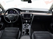 Volkswagen Passat, 2016г., передний привод, робот