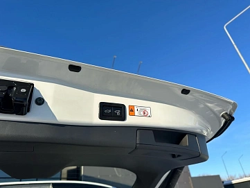 Toyota RAV4, 2025г, полный привод, вариатор