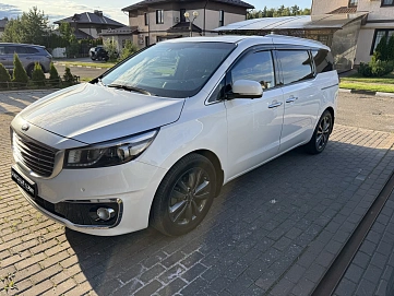 Kia Carnival, 2017г, передний привод, автомат