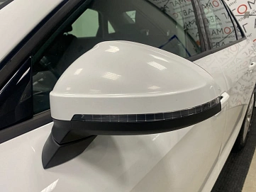 Audi A4, 2020г, передний привод, робот