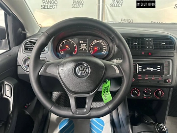 Volkswagen Polo, 2019г, передний привод, механика