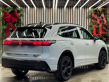 Volkswagen Tiguan, 2025г, полный привод, робот