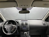 Nissan Qashqai, 2009г., передний привод, вариатор
