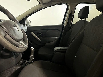 Renault Logan, 2014г., передний привод, механика