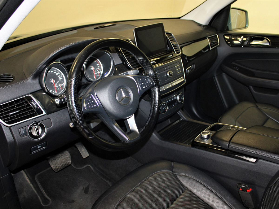Mercedes-Benz , 2016г., передний привод, автомат