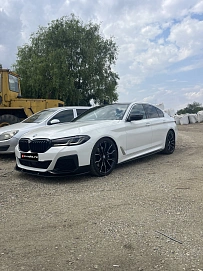BMW 5 серии, 2021г, задний привод, автомат