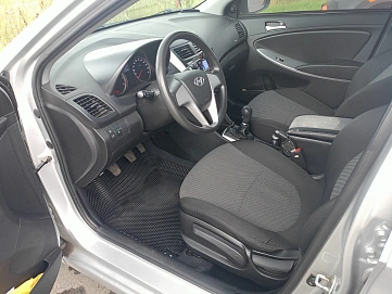 Hyundai Solaris, 2013г, передний привод, механика