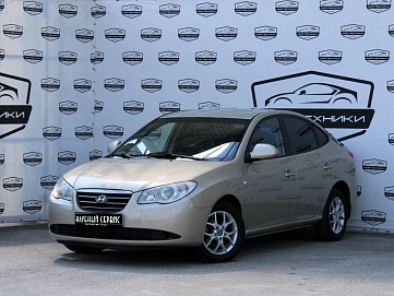 Hyundai Elantra, 2008г, передний привод, автомат