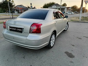 Toyota Avensis, 2008г, передний привод, механика