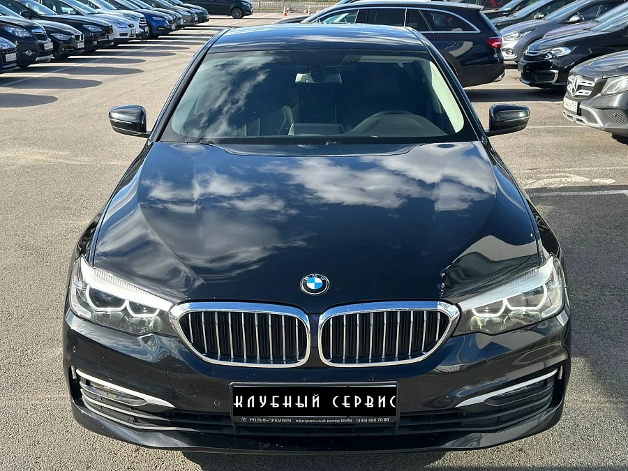 BMW 5 серии, 2018г., задний привод, автомат