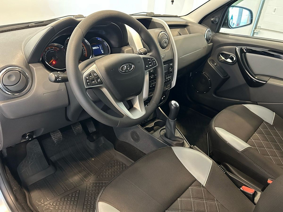 Lada (ВАЗ) , 2021г., передний привод, механика