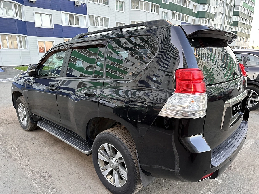Toyota Land Cruiser Prado, 2010г., полный привод, автомат
