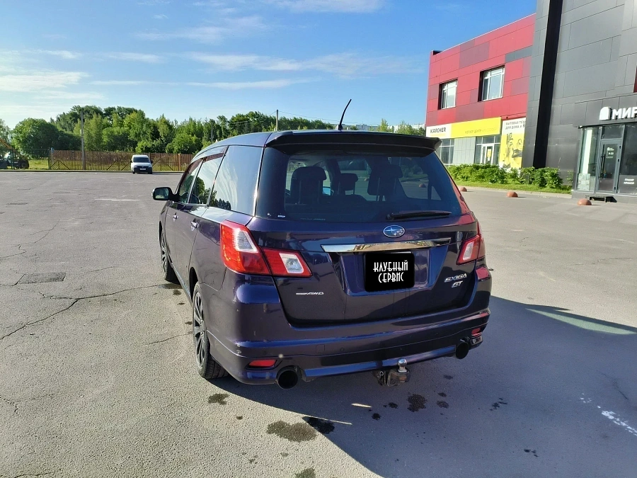Subaru Exiga, 2010г., полный привод, автомат