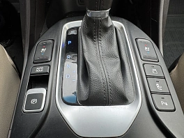 Hyundai Santa Fe, 2015г, полный привод, автомат