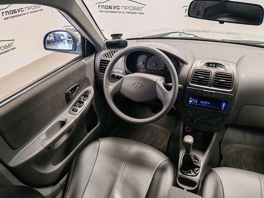 Hyundai Accent, 2006г., передний привод, механика