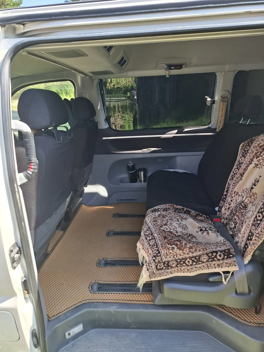 Toyota Touring HiAce, 2001г., полный привод, автомат