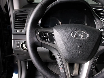 Hyundai i40, 2013г., передний привод, автомат